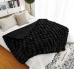 Soft Space - Blanket - Black - Image 2