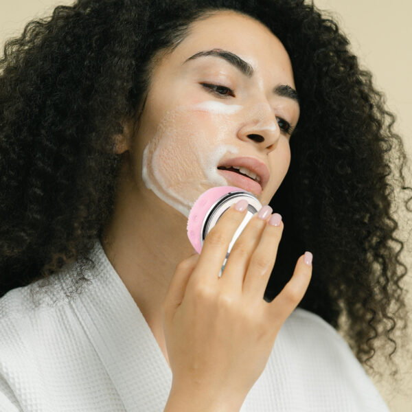 Bene Silicone Cleansing Brush